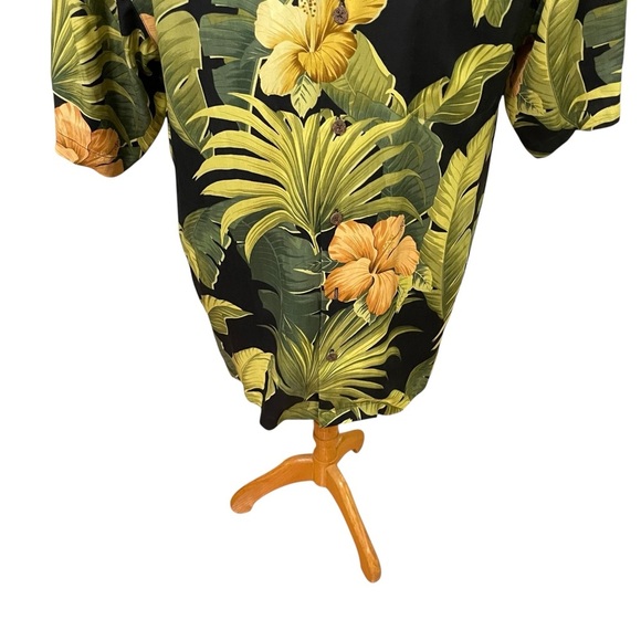 Tommy Bahama 100% Silk Hawaiian Shirt Black Green Yellow Floral Print Size M - Picture 6 of 15